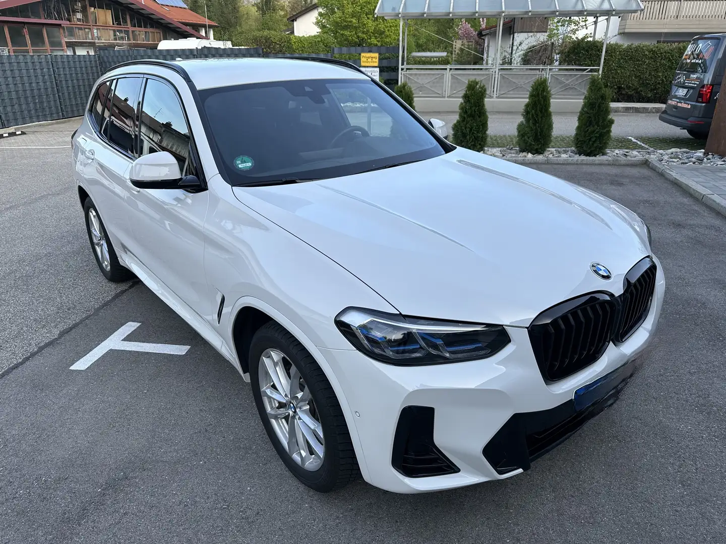 BMW X3 xDrive20d Aut. M-Sportpaket Weiß - 1