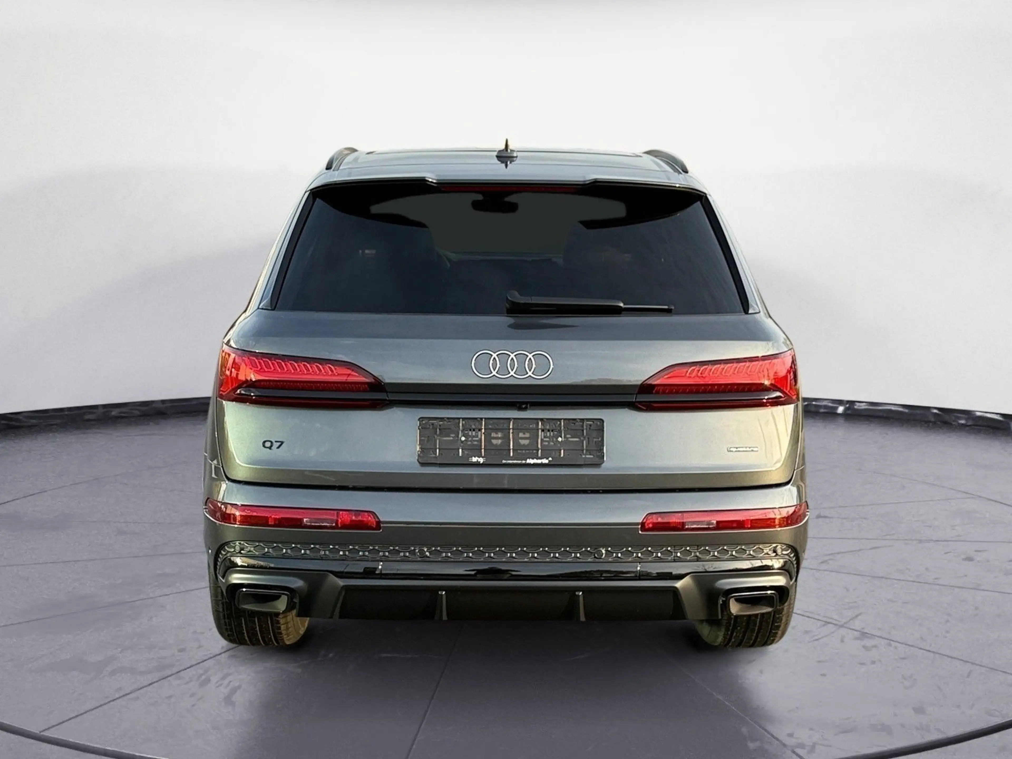 Audi Q7 SUV S line TDI quattro ti ptronic — photo 5
