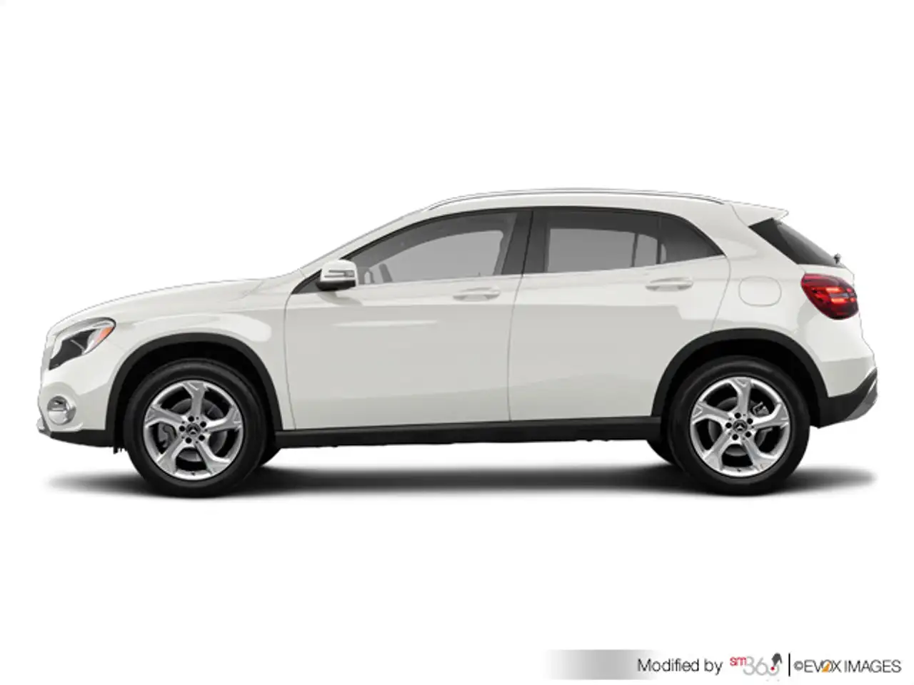Mercedes-Benz GLA снимка Mercedes-Benz GLA