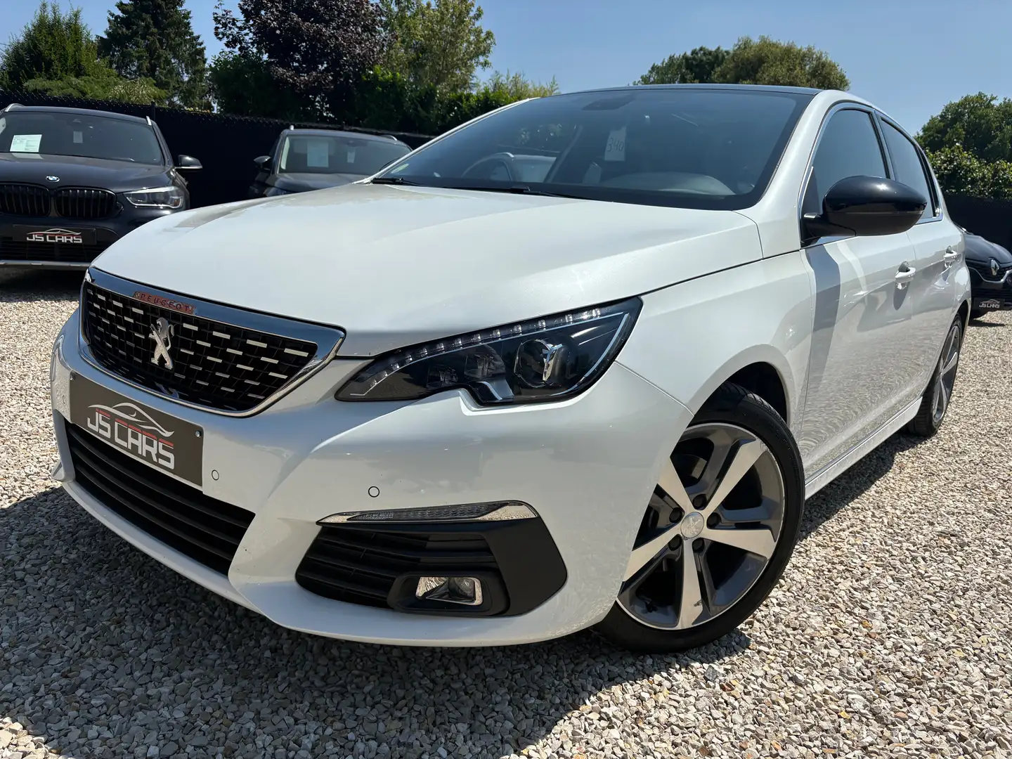 Peugeot 308 1.5 BlueHDi GT Line*1erPROP*TOIT PANO*CAMERA*GPS* Wit - 1