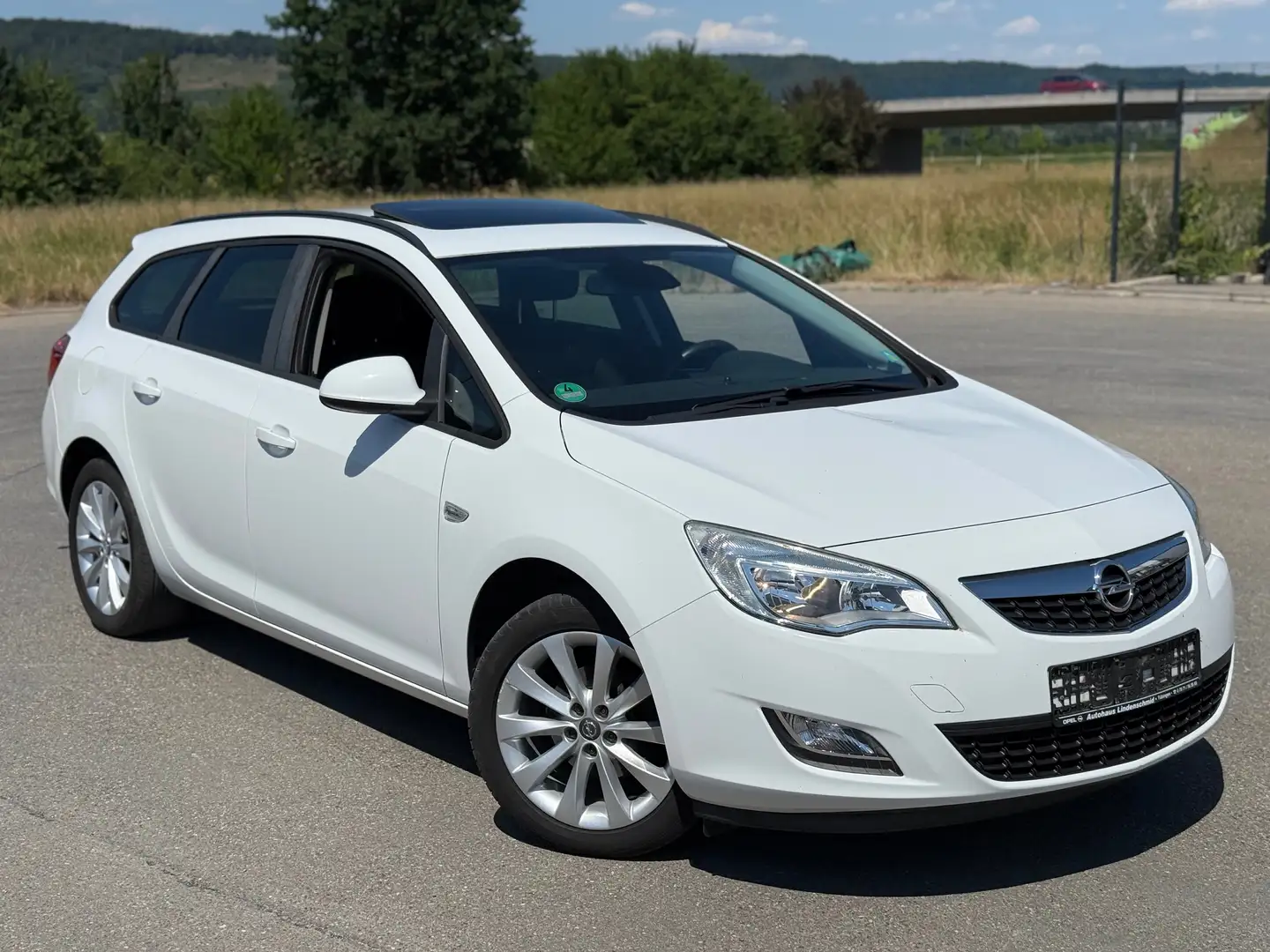 Opel Astra 1.4 Turbo Sports Tourer Schiebedach | TÜV NEU Blanco - 1