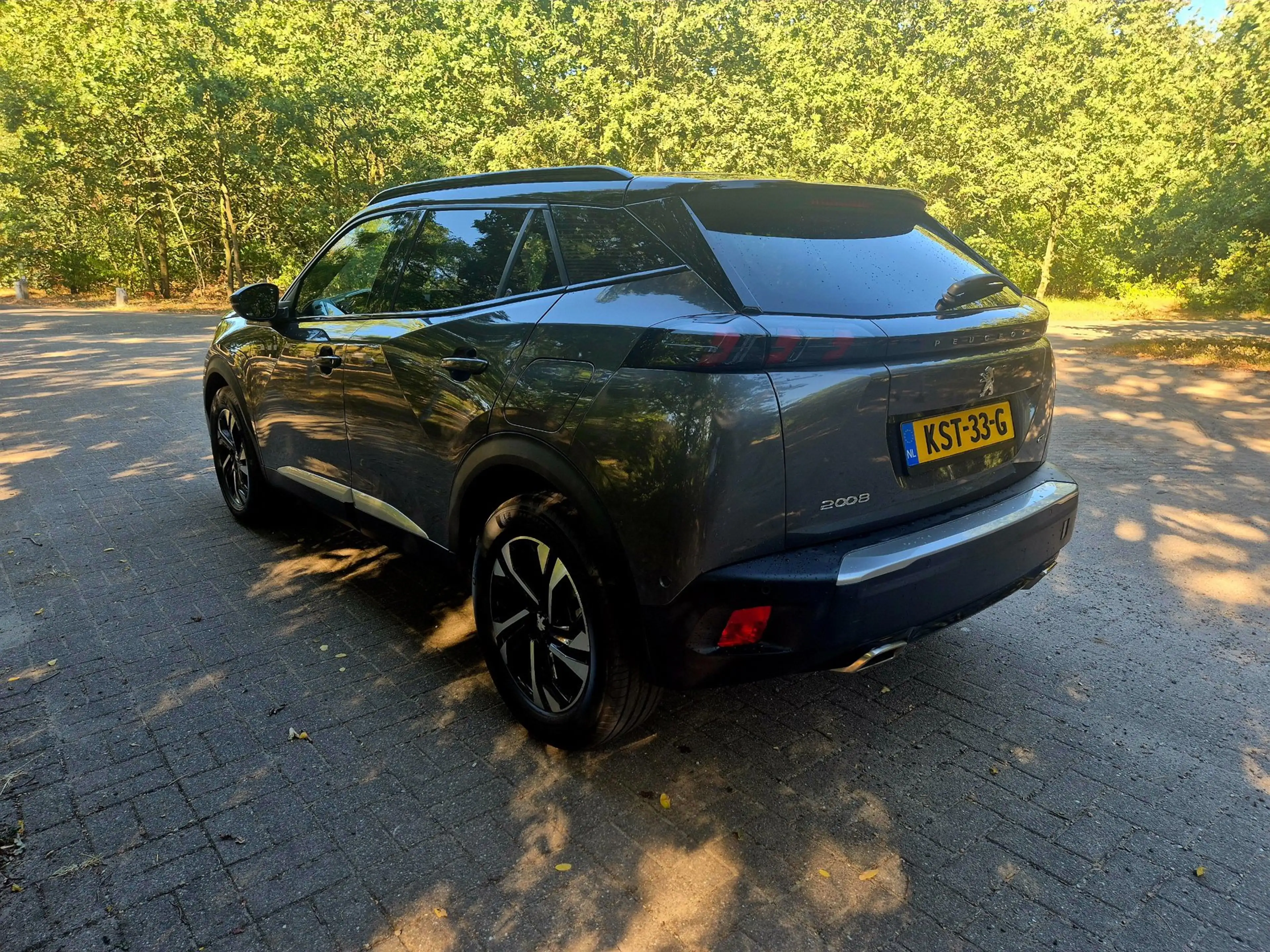 Peugeot 2008 1.2 PureTech GT-Line Camera Navigatie — photo 4