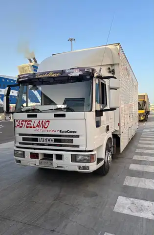 Iveco Eurocargo Trasporto Auto Da Competizione