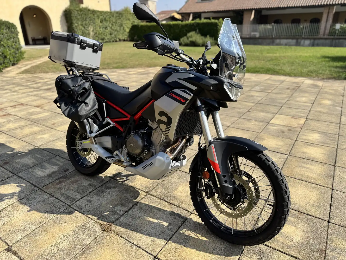 Aprilia Tuareg 660 Beige - 1