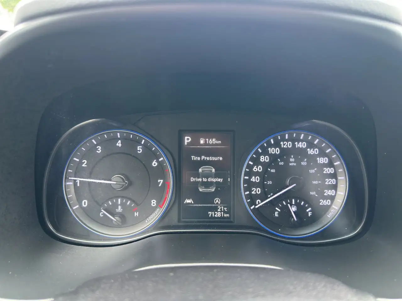 Hyundai KONA photo Hyundai KONA