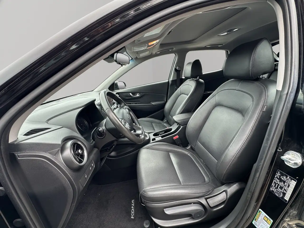 Hyundai KONA photo Hyundai KONA