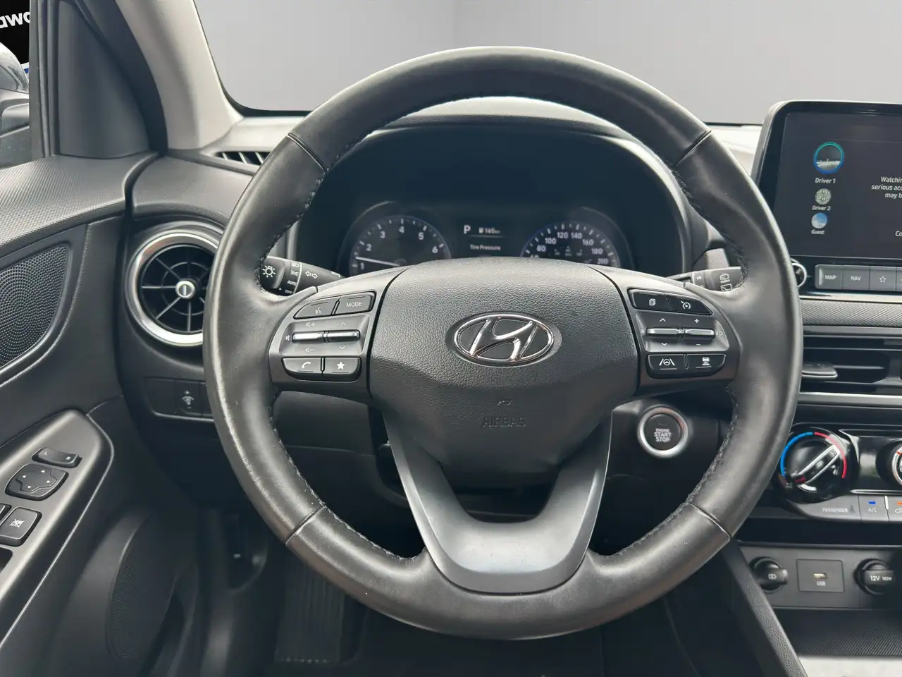 Hyundai KONA photo Hyundai KONA