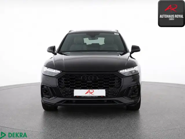 Audi Q5 view 7