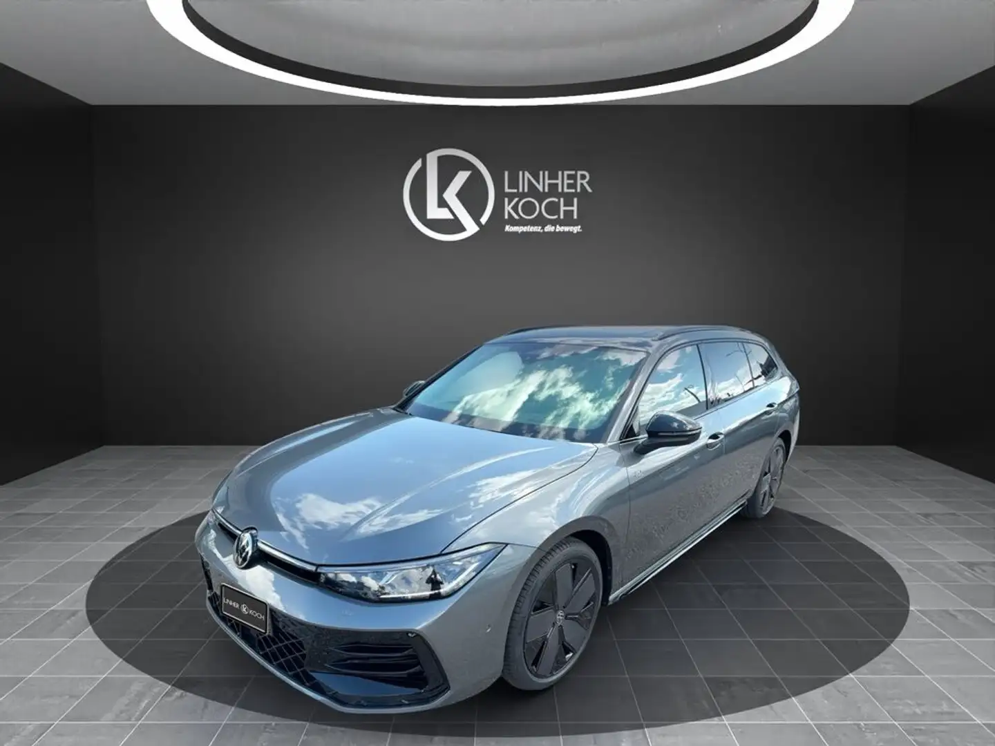 Volkswagen Passat Variant Sport TDI 4MOTION ''STANDHEIZ-/LÜFT'' Grau - 1