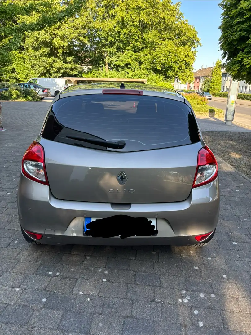 Renault Clio 1.2 16V Aut. Dynamique - 2