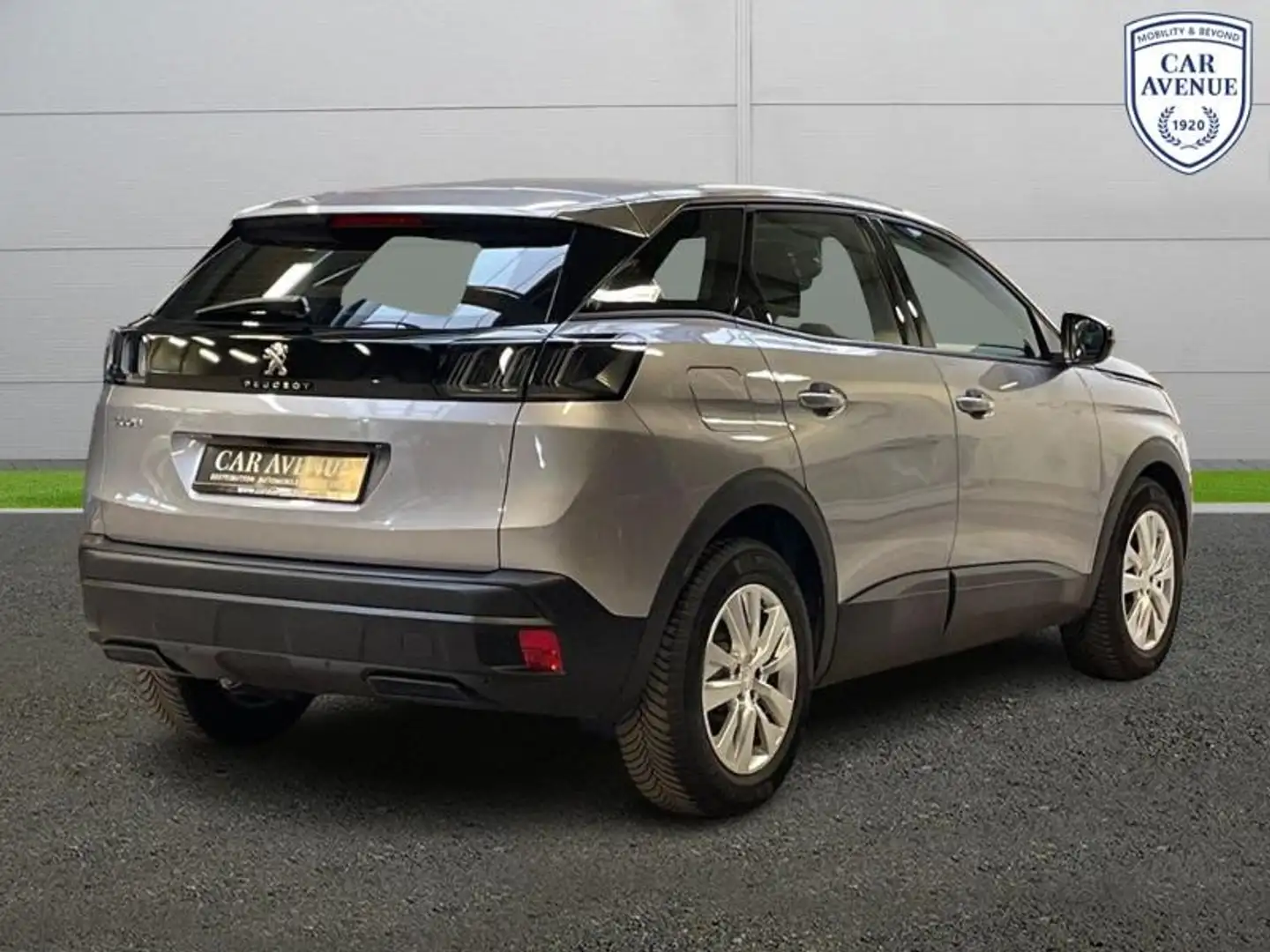Peugeot 3008 1.5 BlueHDi 130ch S\u0026S Active Pack Gris - 2
