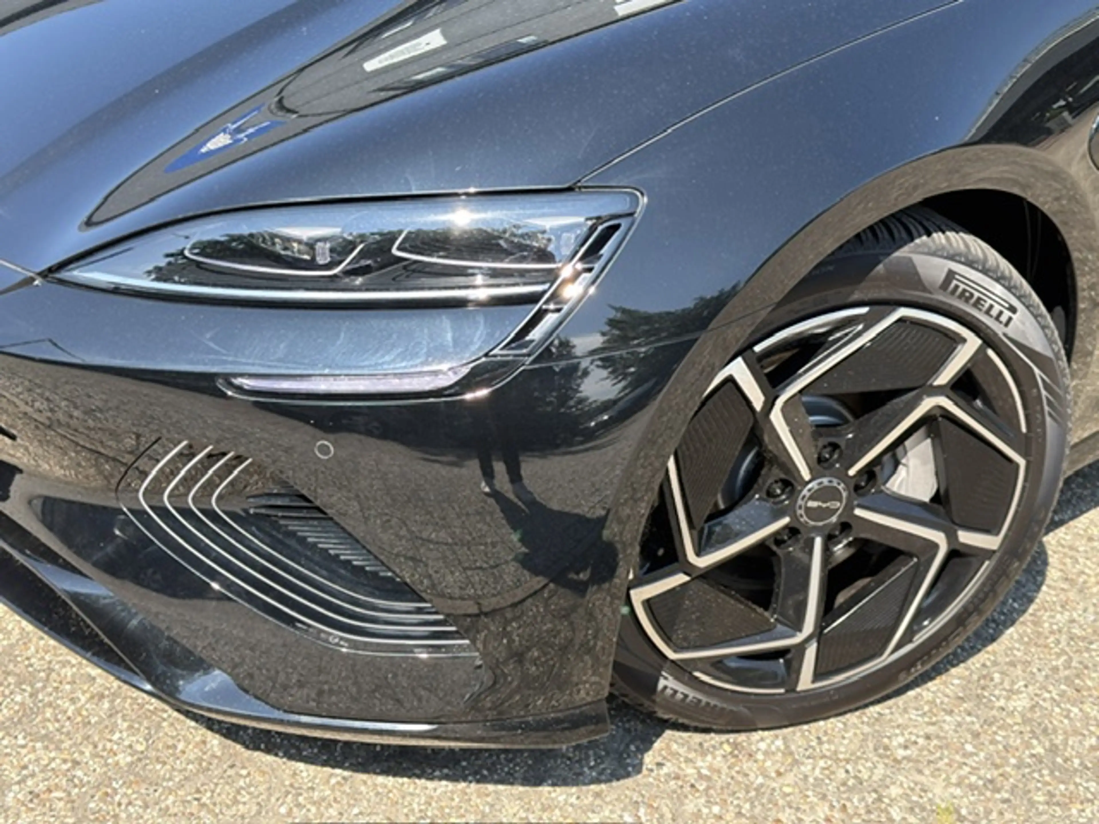 BYD Seal SEAL Excellence — photo 3