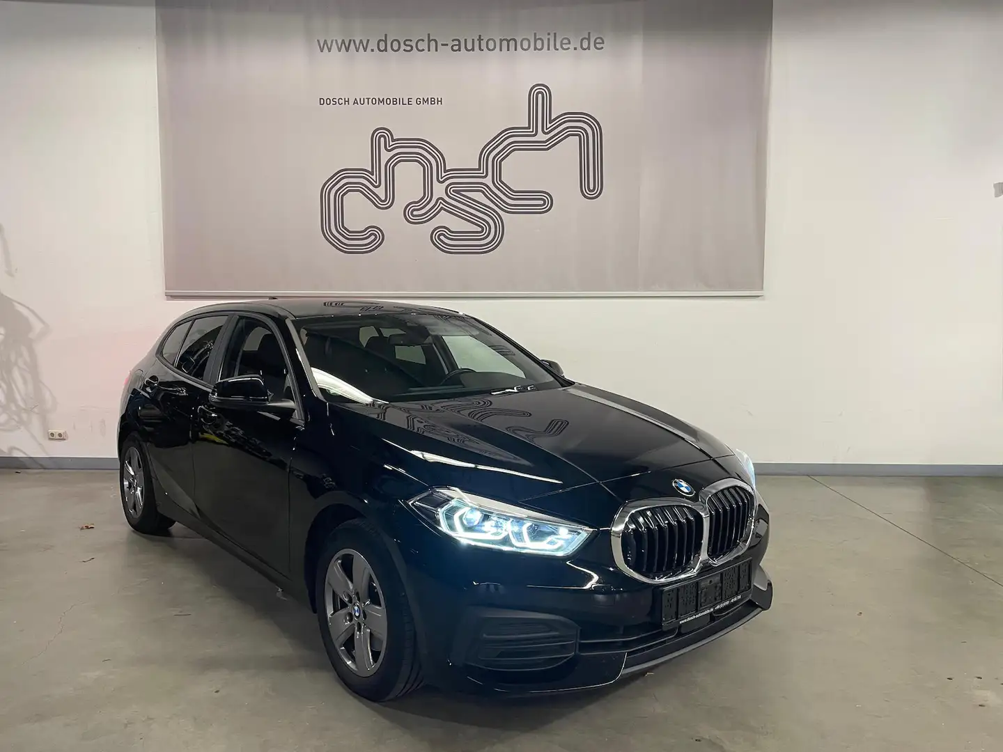 BMW 118 118dA Advantage /LED/KEYL./NAVI/ALU/PDC Noir - 1