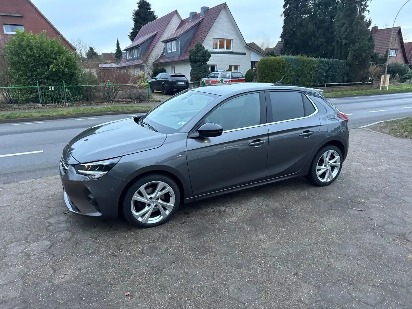 Opel Corsa F 1.5D Elegance*360°+Full-LED+Leder+17*Top Grau - 1