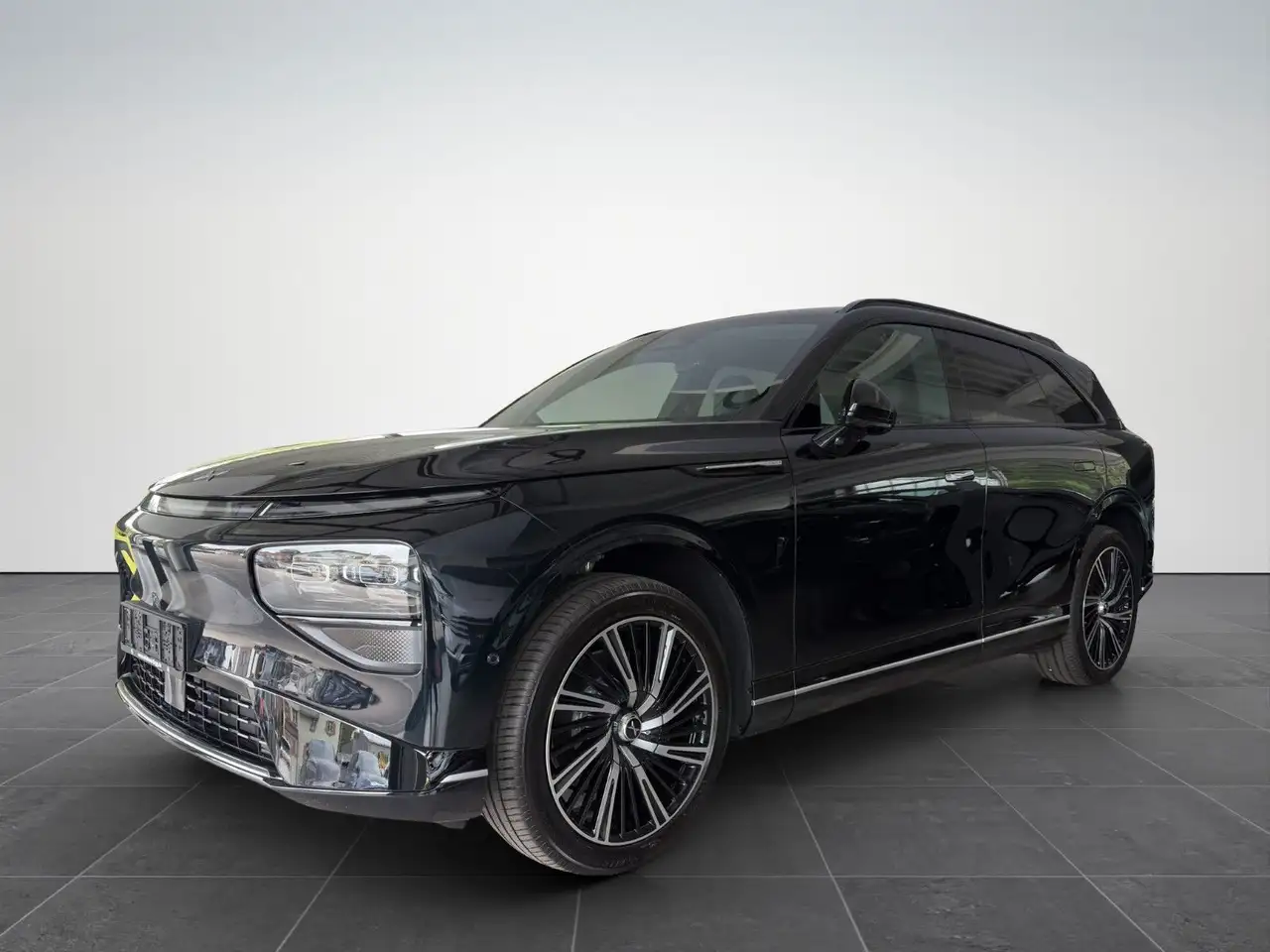 Xpeng G9