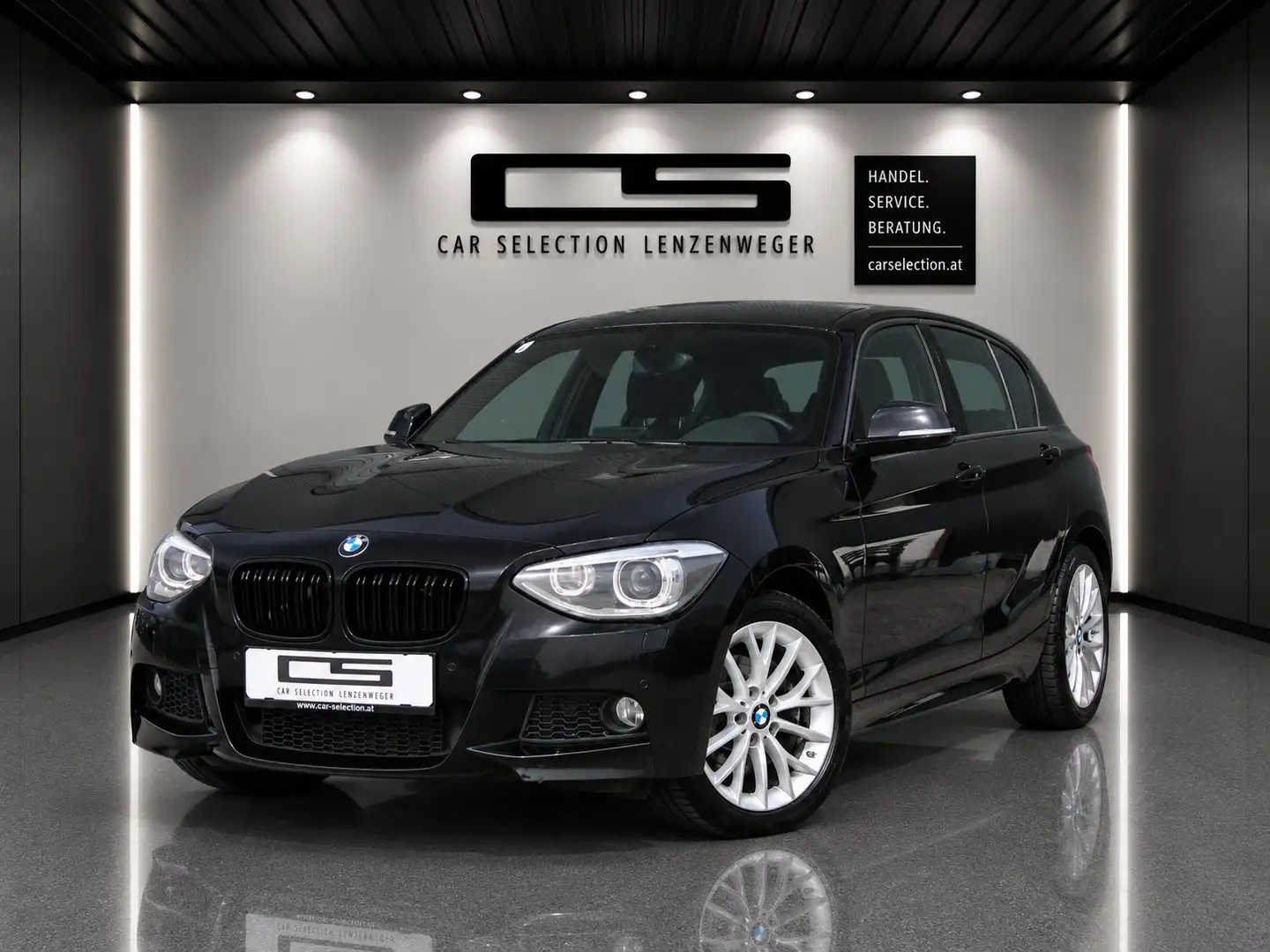 BMW 118 xDrive Österreich-Paket*M Paket* Schwarz - 1