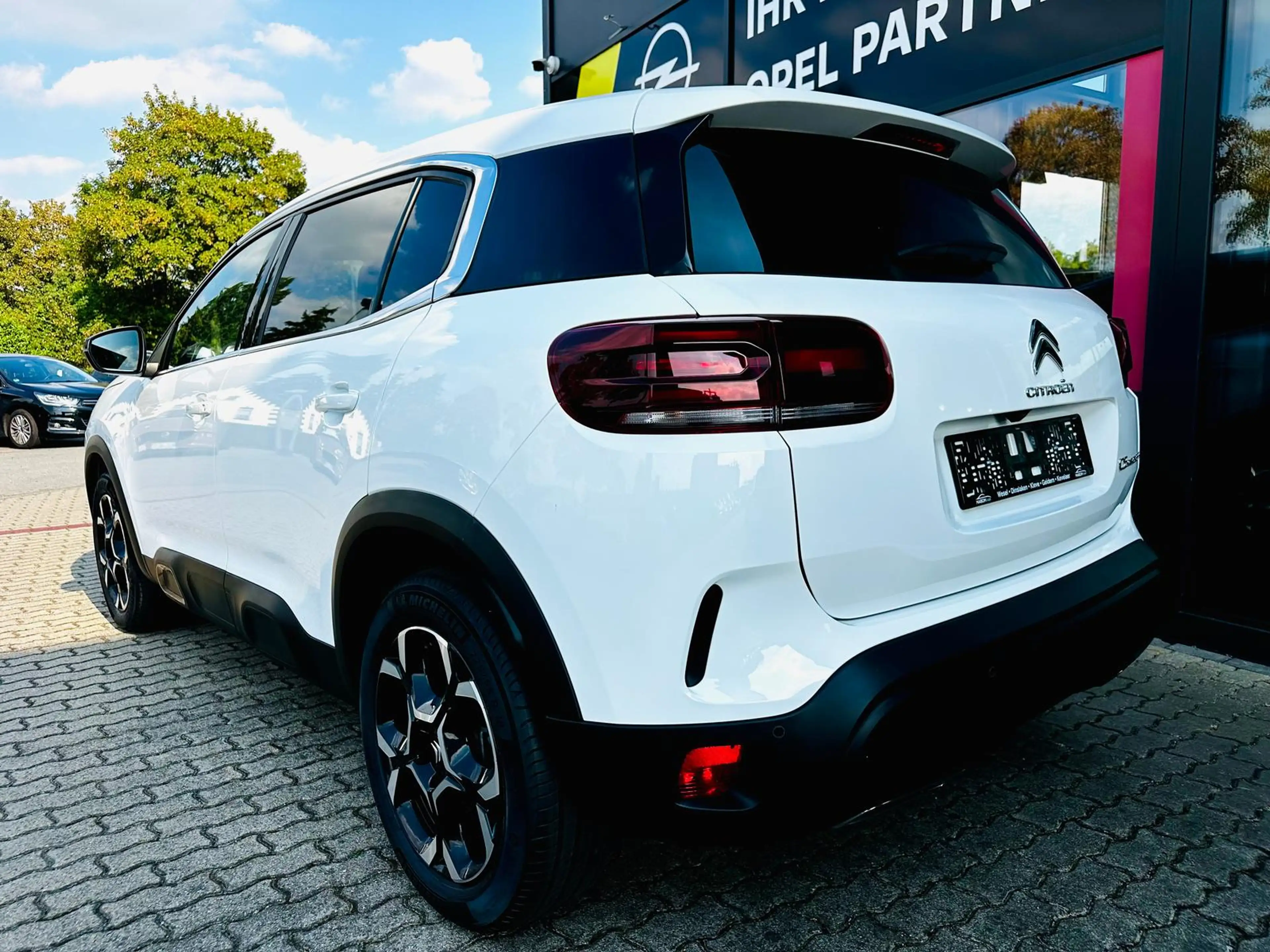 Citroen C5 Aircross 1.2 12V e-THP / PureTech NAVI KAMERA KEYLESS — photo 5