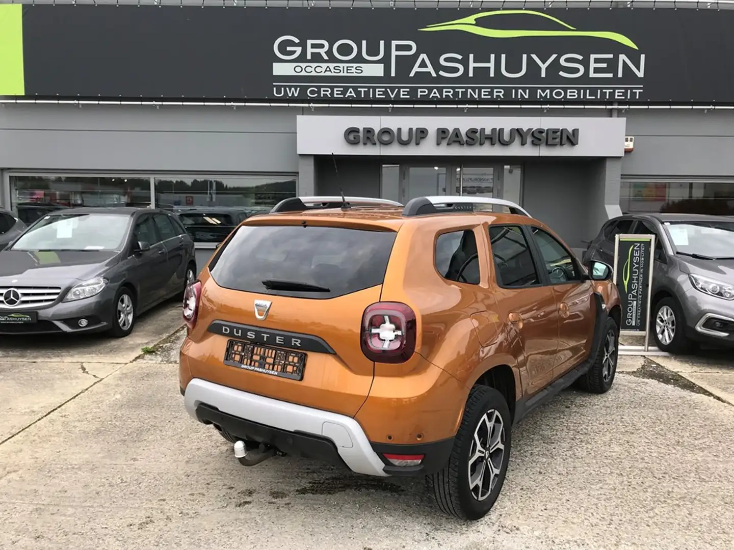 Dacia Duster Prestige 1.0TCe 91PK Oranje - 2