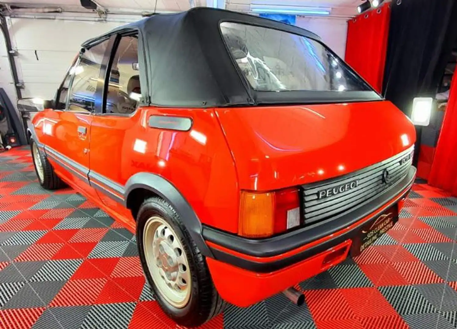 Peugeot 205 Cabriolet 1.9i CTi - 1