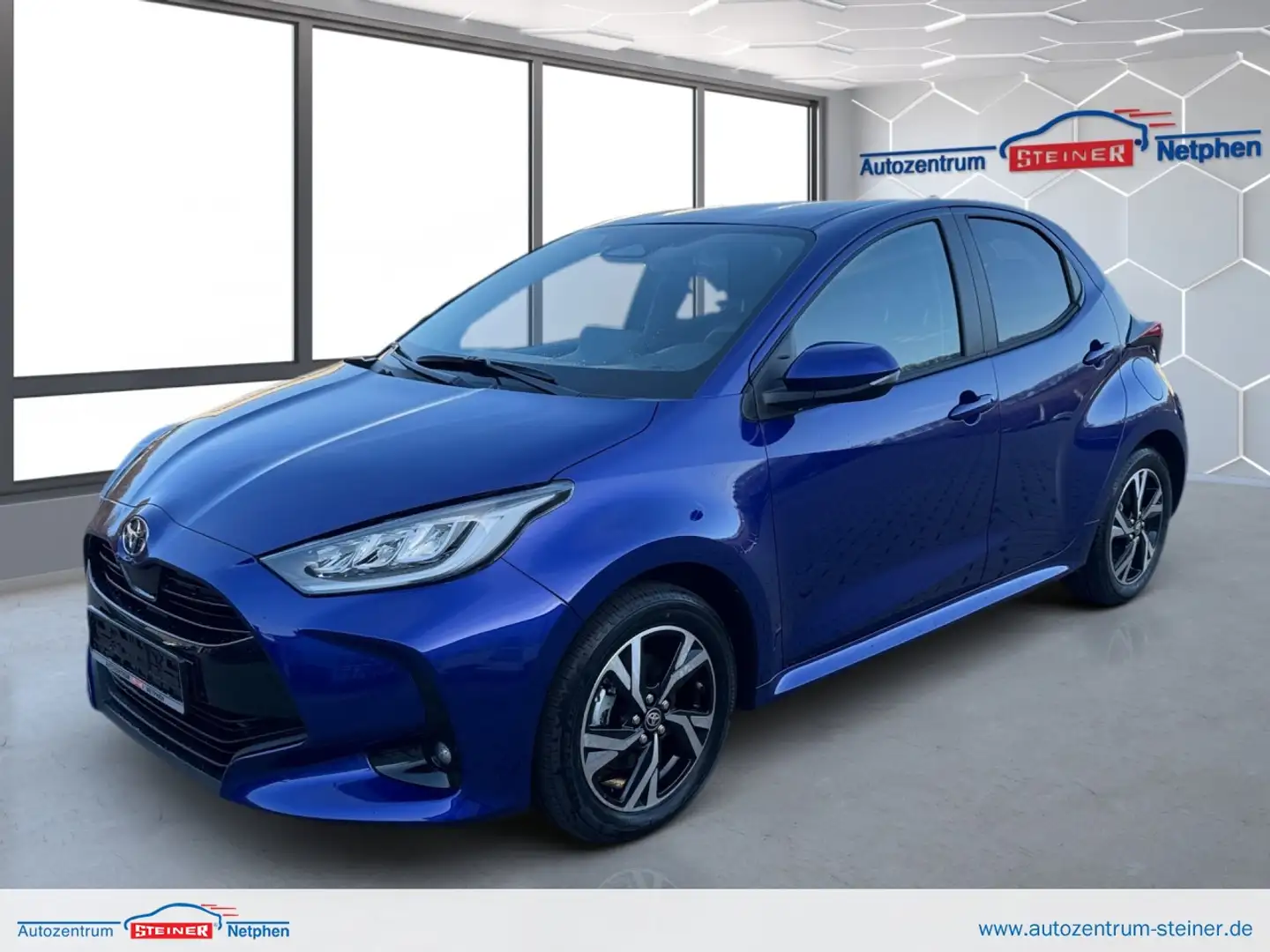 Toyota Yaris 1.5 Hybride 116ps STYLE CVT 20% Rabatt Klima Bleu - 1