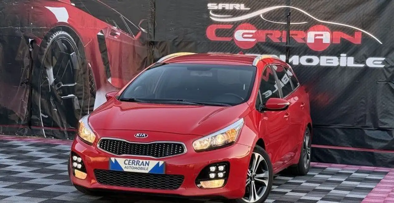 Kia Ceed SW \u002F cee'd SW Ceed 1.6 CRDI 136CH GT LINE
