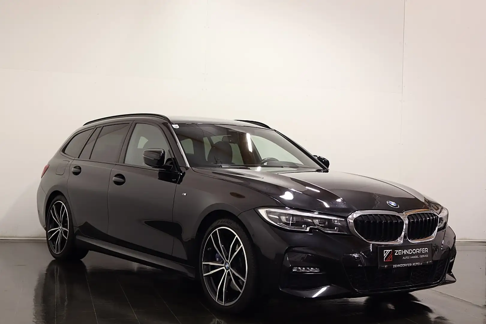 BMW 320 d xDrive Touring Aut. / M-Sport / Live Cockpit ... Schwarz - 2