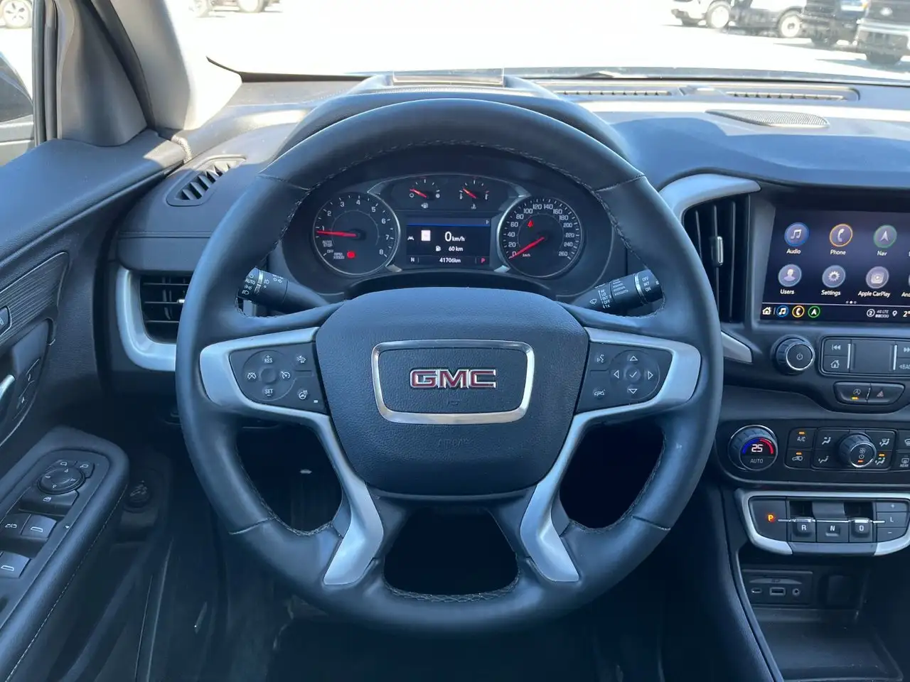 GMC Terrain снимка GMC Terrain