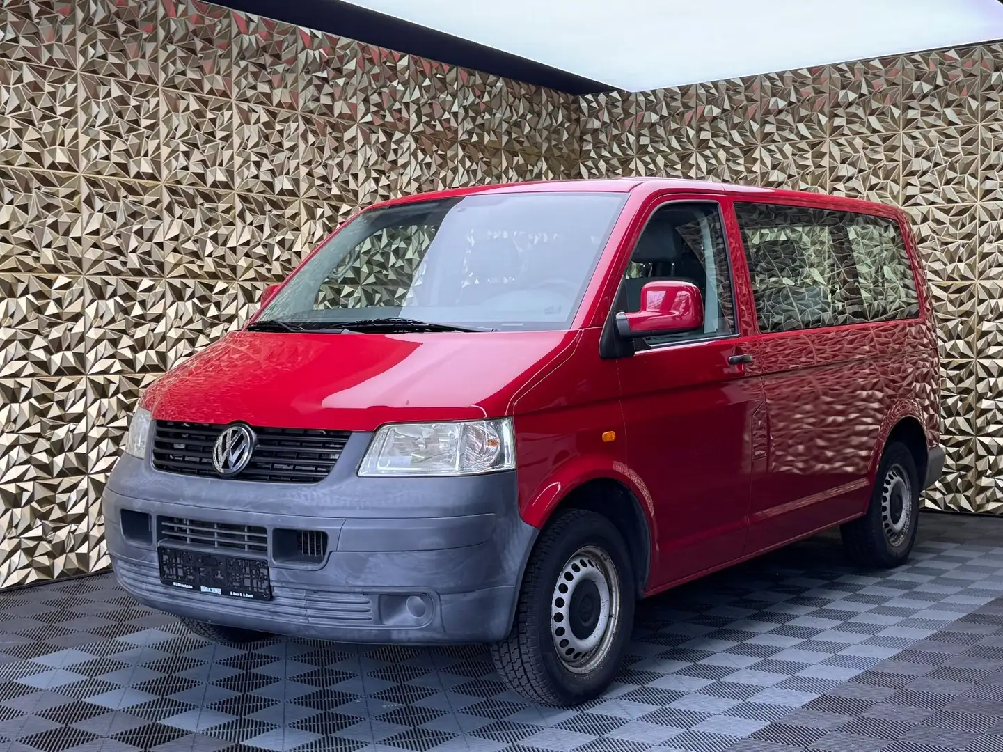 Volkswagen T5 Transporter Kasten-Kombi|9-Sitzer|Klima|AHK Rouge - 1