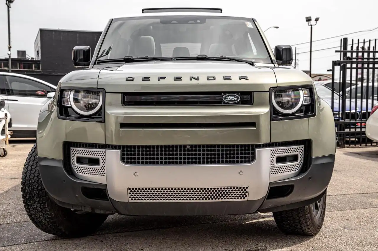 Land Rover Defender снимка Land Rover Defender