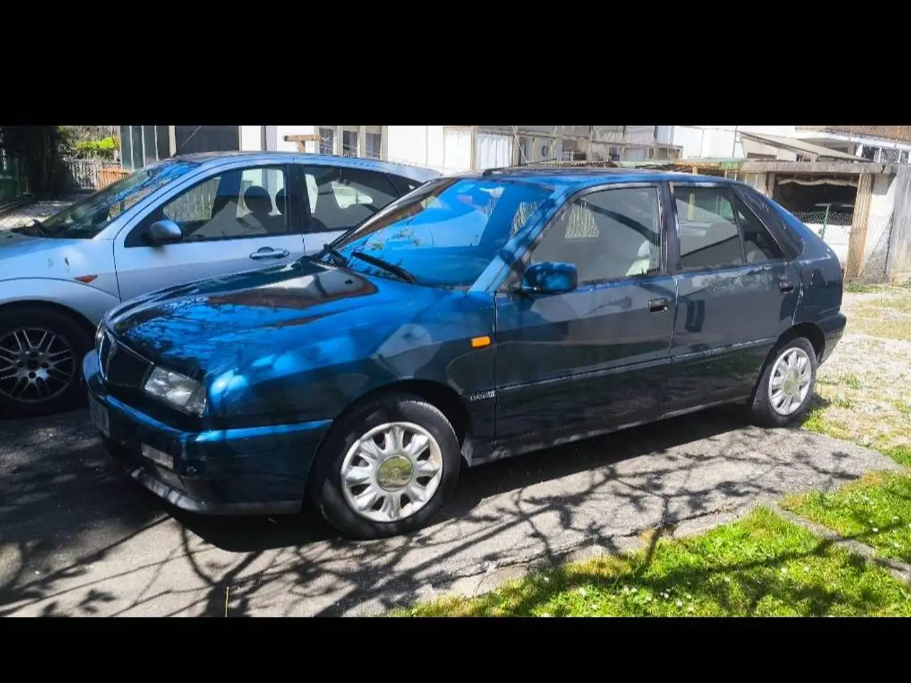 Lancia Delta 1.8 16v LS, foto 2