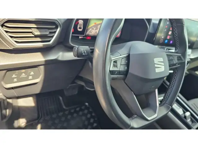 Seat Leon Leon view 6