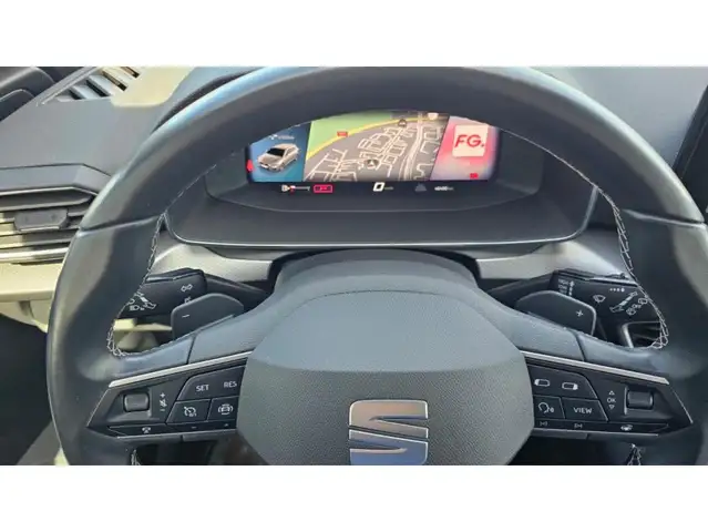 Seat Leon Leon view 5