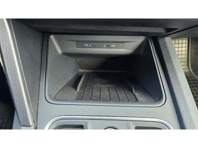 Seat Leon Leon view 9