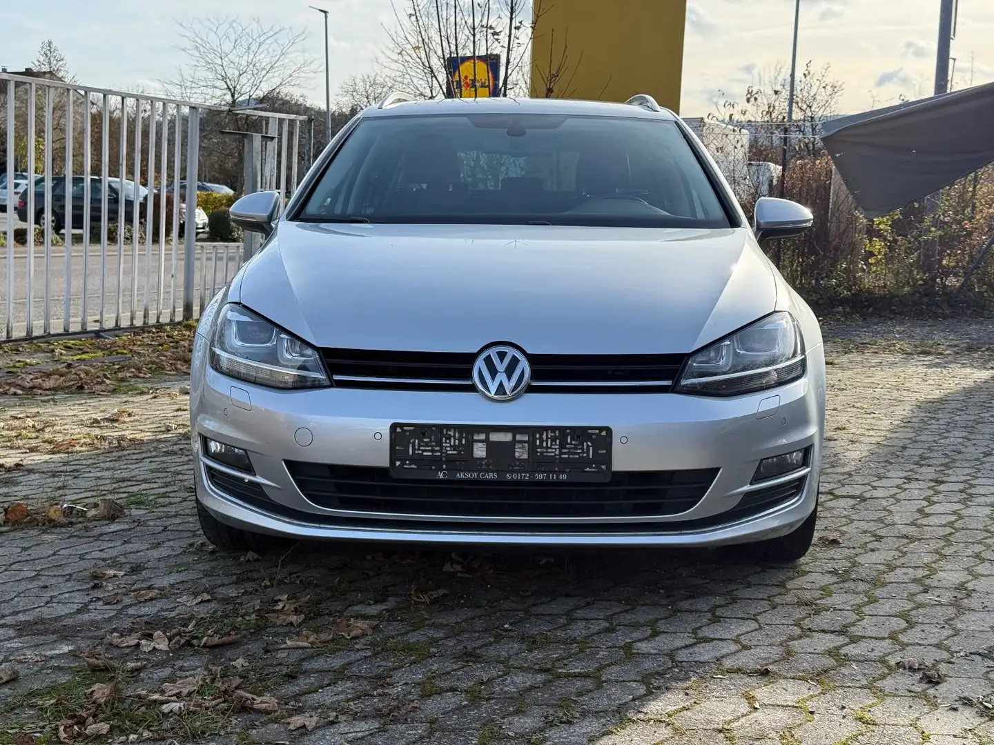 Volkswagen Golf VII Variant Lounge BMT/Navi/Kamera Argent - 1