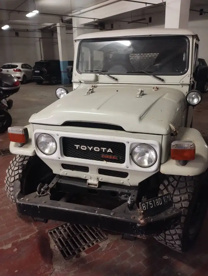 Toyota Land Cruiser bj 40, foto 4