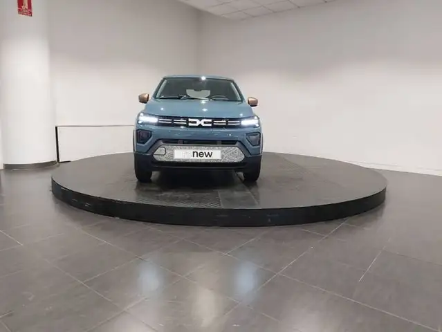 Dacia Spring view 9