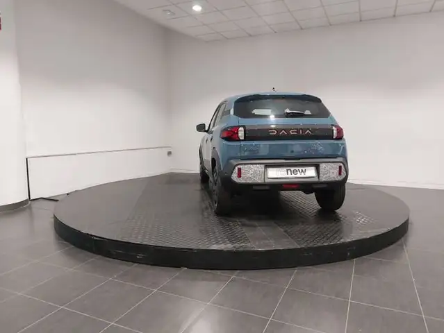 Dacia Spring view 10