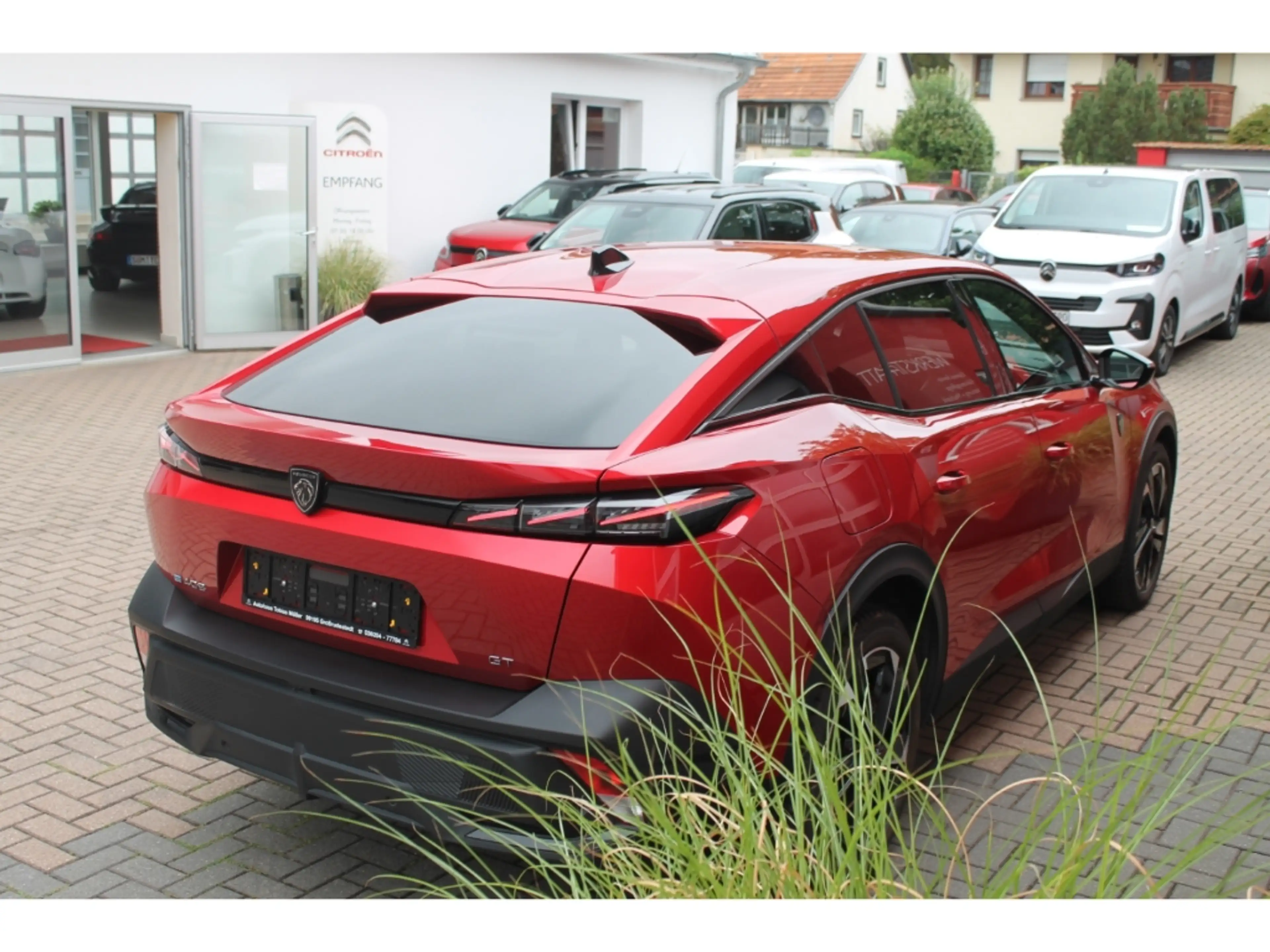 Peugeot 408 Elektro 210 GT 360 Navi Shz eHk eSitz Focal — photo 5