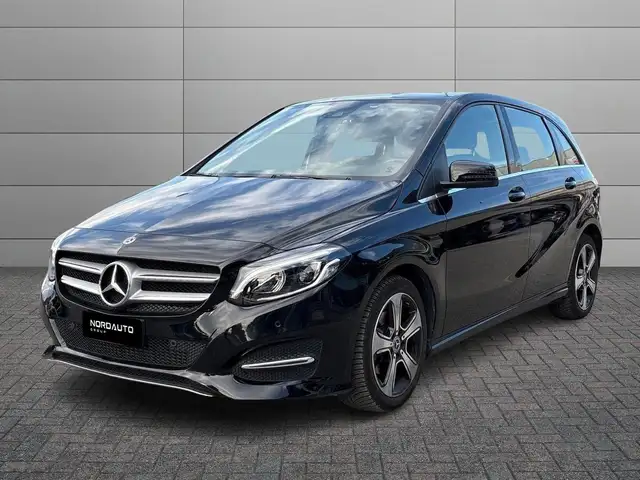 Mercedes-Benz B 200 - T246 B 200 d (cdi) Sport 4matic auto