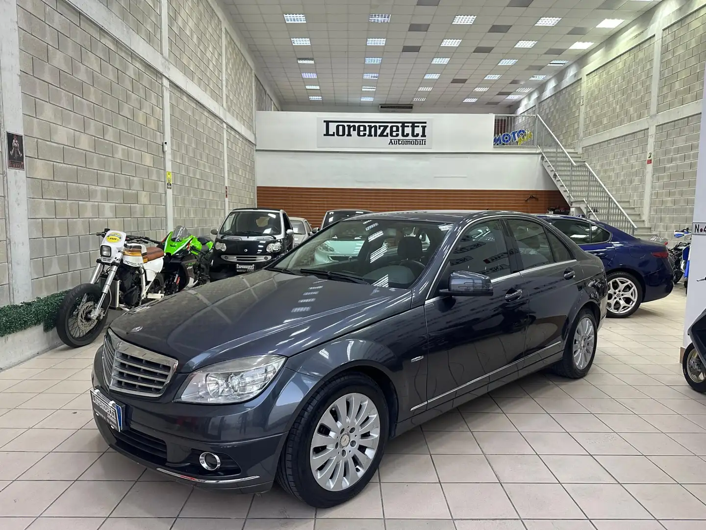 Mercedes-Benz C 200 C 200 CDI BlueEFFICIENCY Elegance Gris - 1