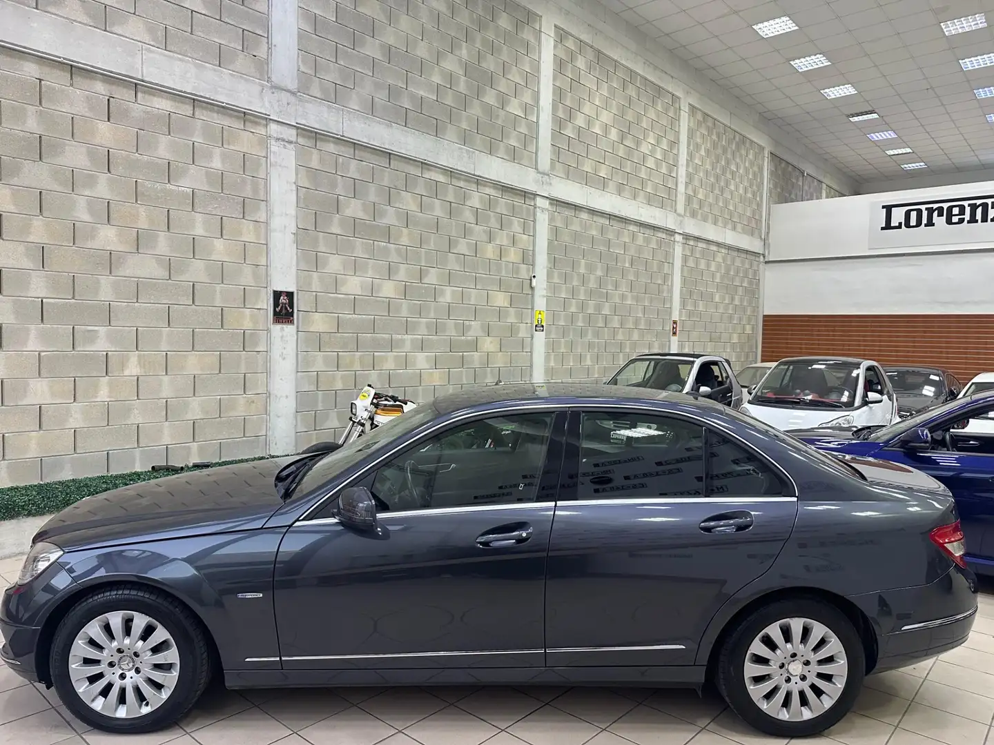 Mercedes-Benz C 200 C 200 CDI BlueEFFICIENCY Elegance Gris - 2