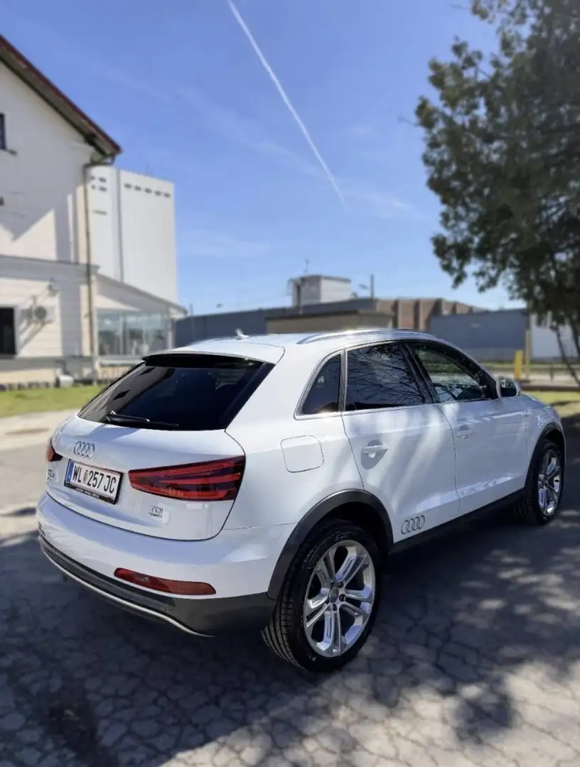 Audi Q3 2.0 TDI *quattro Offroad Daylight* Top Zustand Weiß - 1