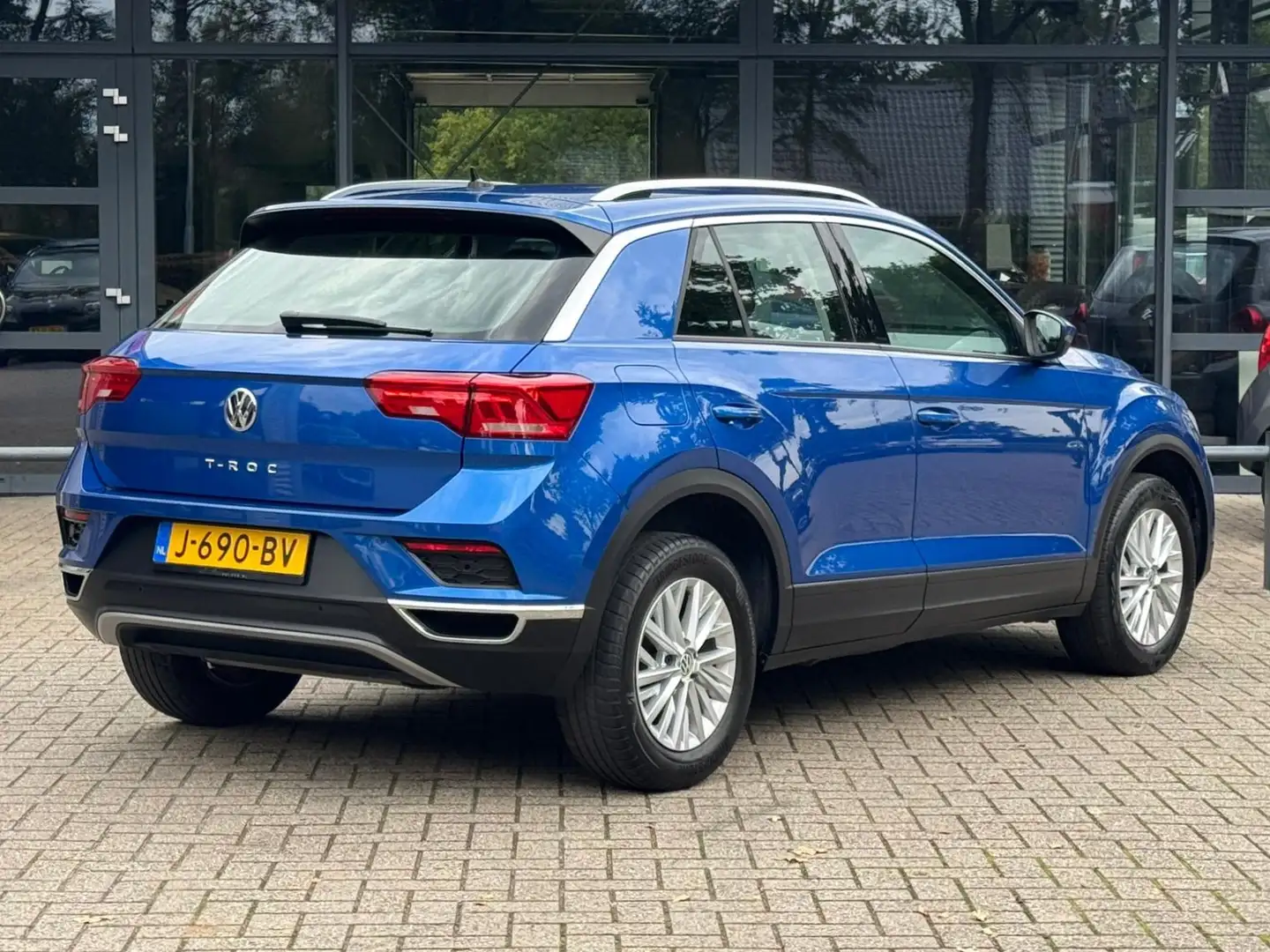 Volkswagen T-Roc 1.0 TSI Style Navigatie/Cruise/Clima/LM-Velgen/App Bleu - 2