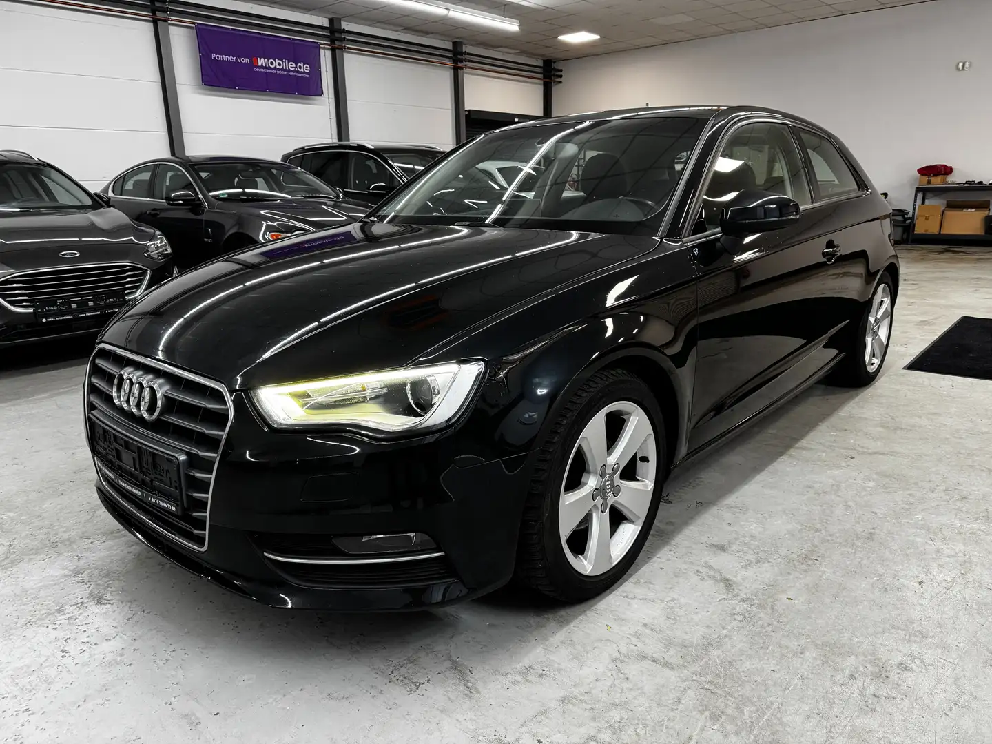 Audi A3 ambition Schwarz - 1