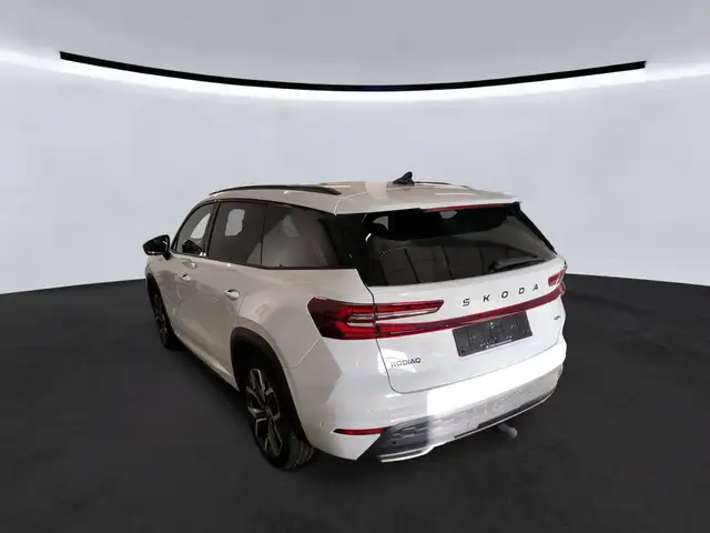 Skoda Kodiaq view 3