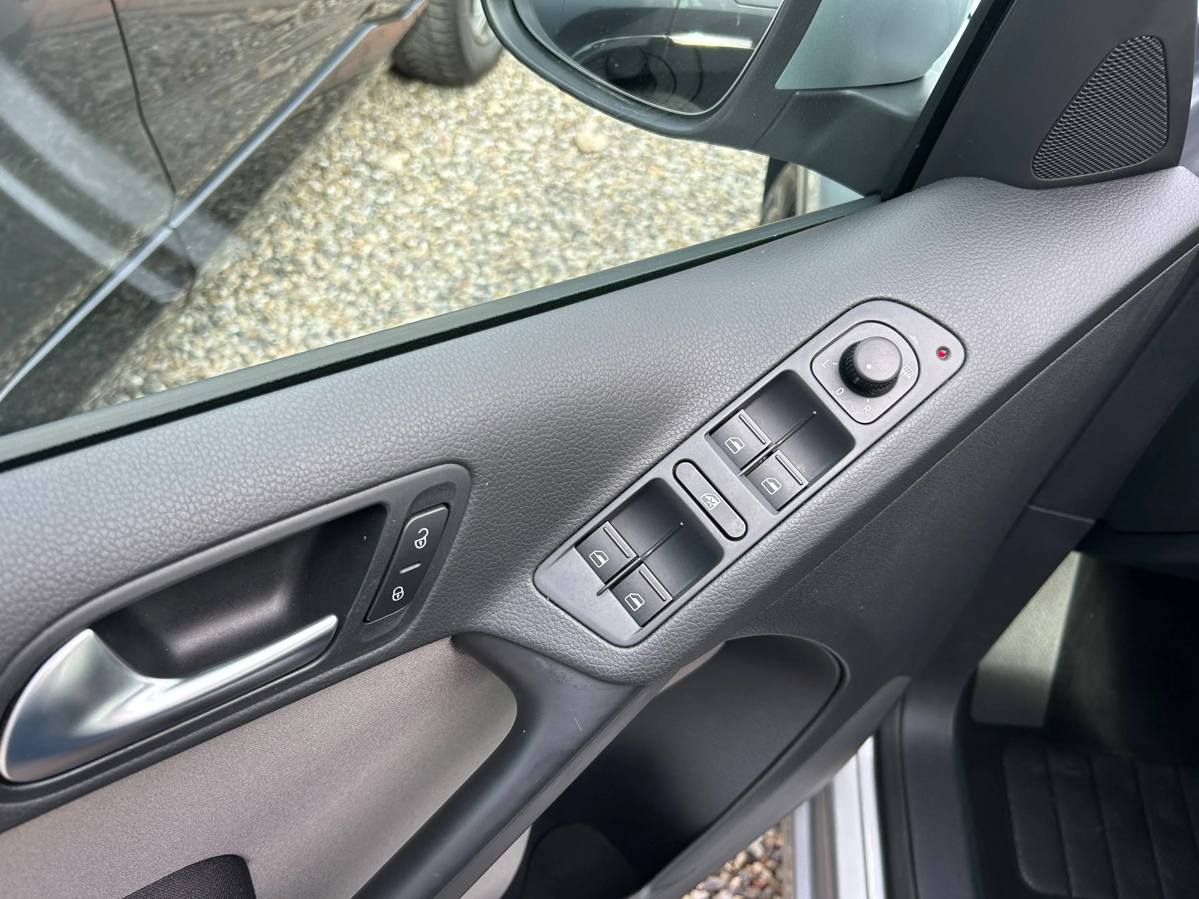 Volkswagen Tiguan Trend — photo 9
