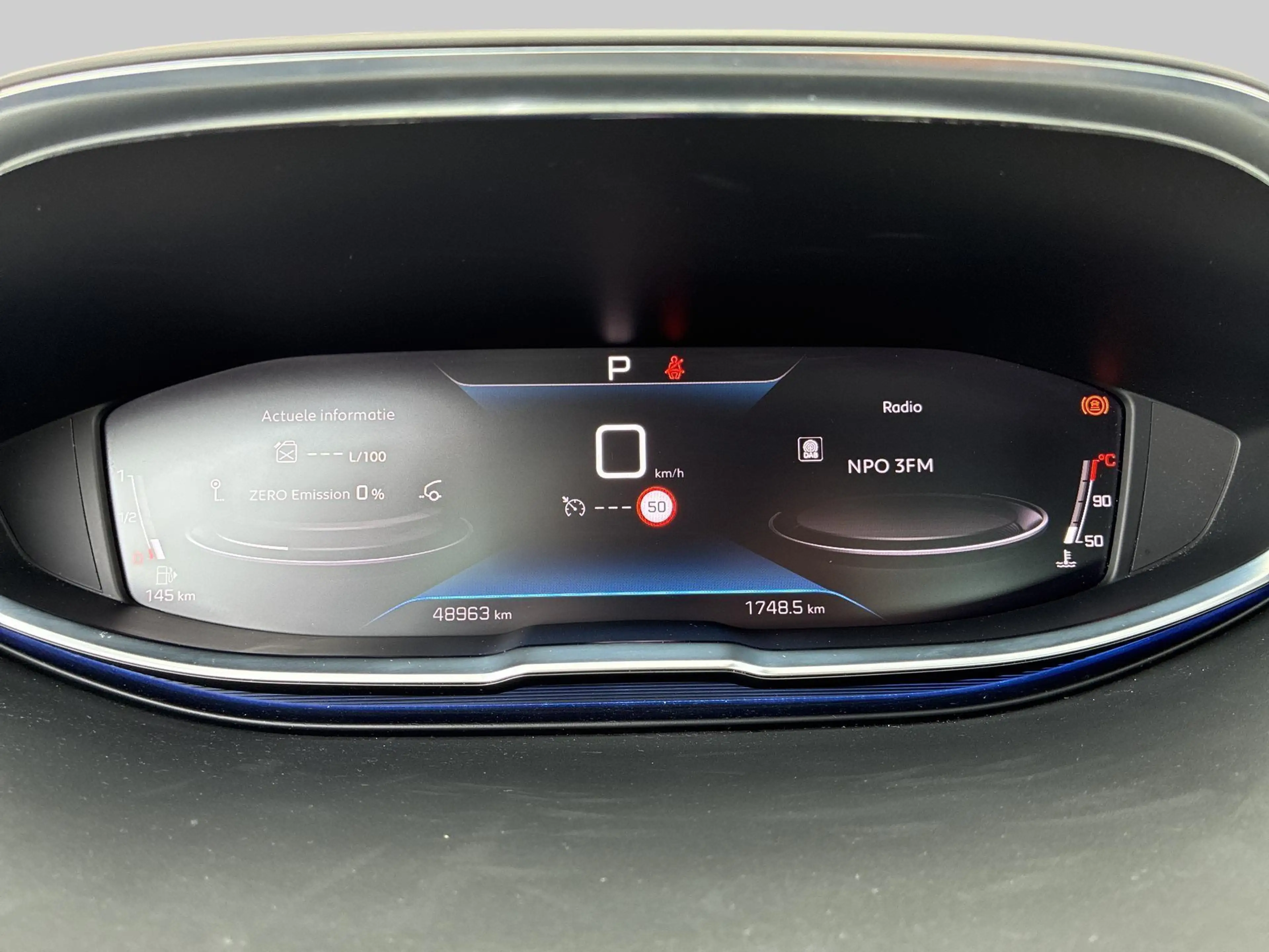 Peugeot 5008 1.2 Hybrid 136 Active Pack Business | 2 stoelen op — photo 11