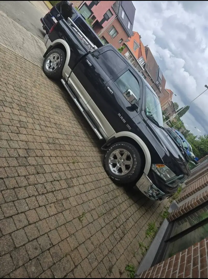 RAM 1500 Laramie 5.7 full Noir - 2