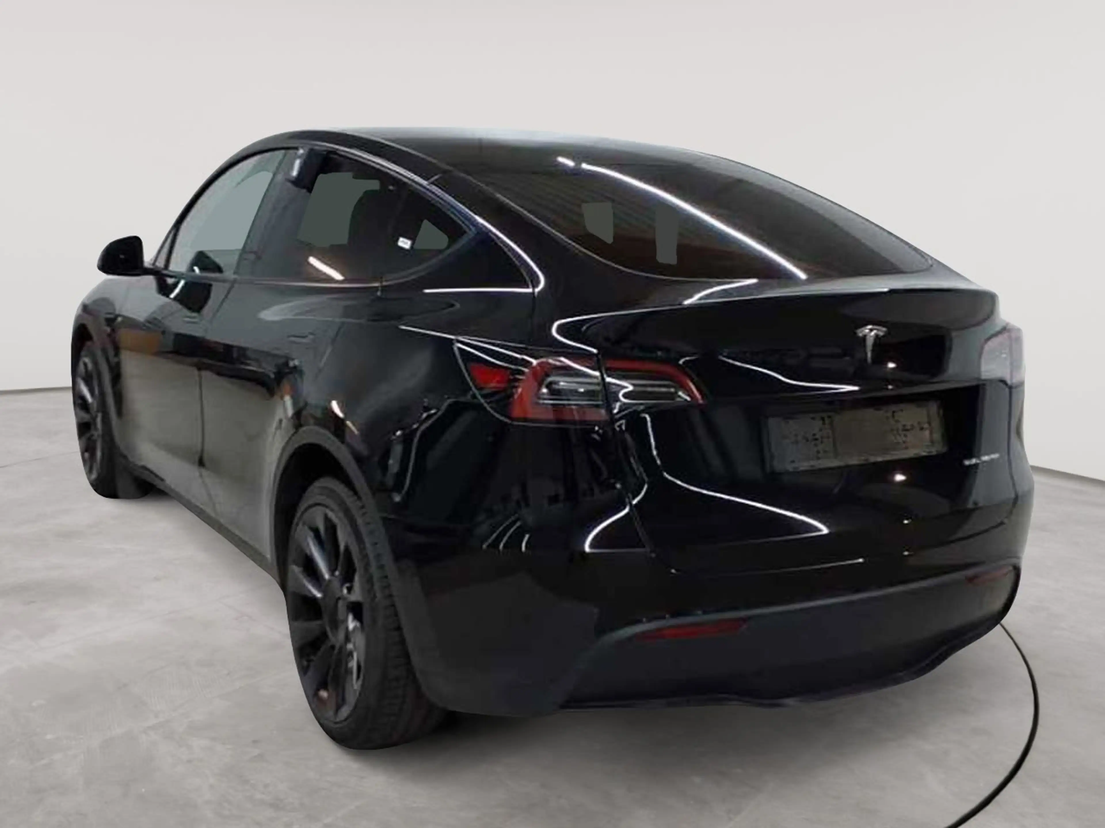 Tesla Model Y Model Y Long Range AWD enh. Autopilot — photo 5