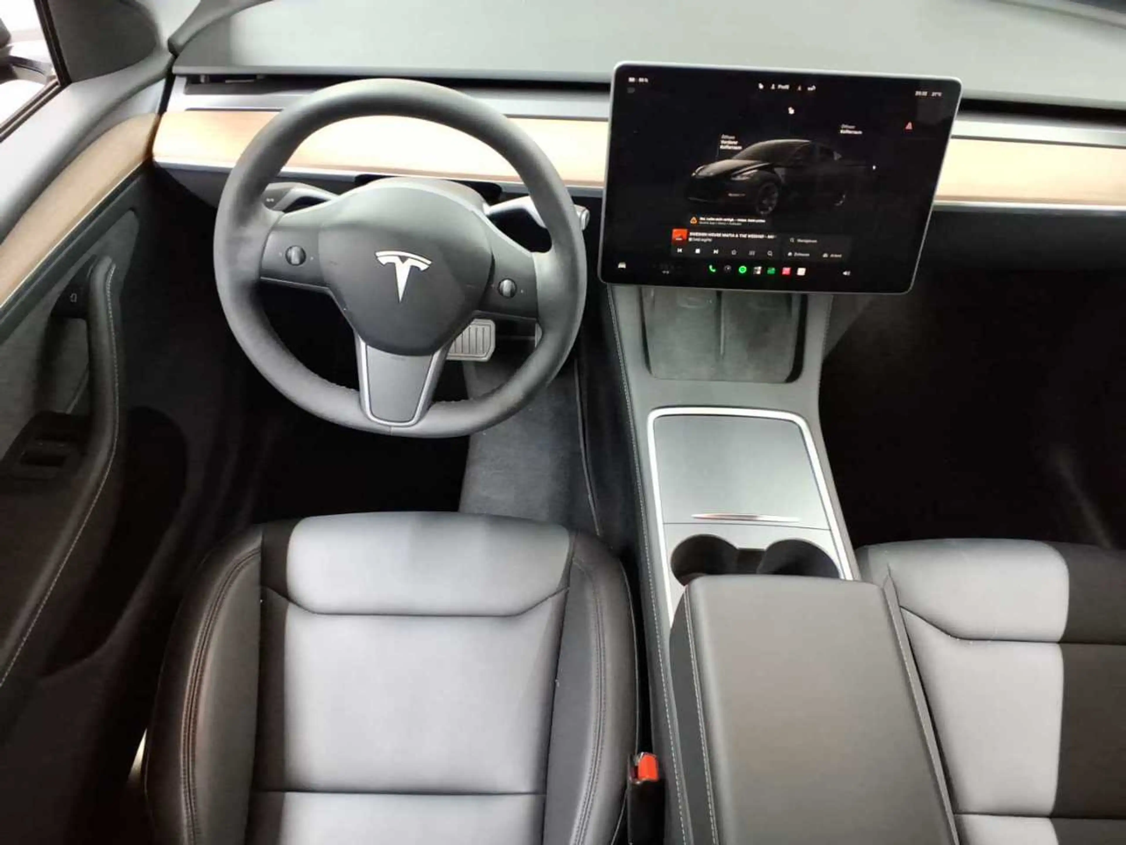 Tesla Model Y Model Y Long Range AWD enh. Autopilot — photo 10